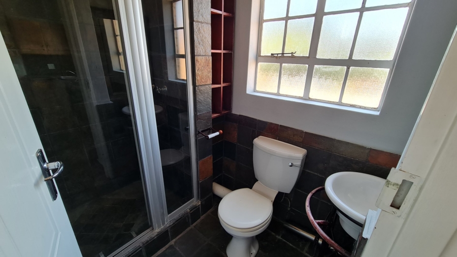 To Let 2 Bedroom Property for Rent in Dassie Rand North West